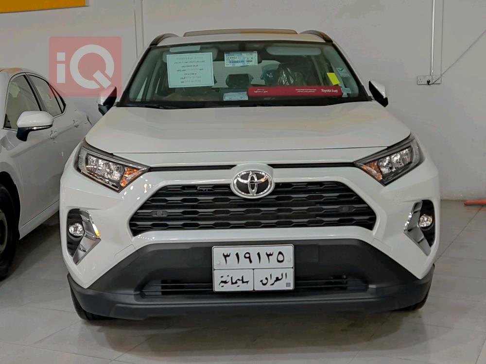 تويوتا راف 4